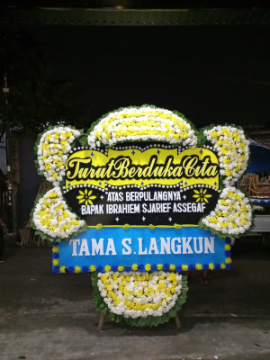 Papan Bunga Duka di Ciawigebang