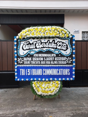 Papan Bunga Duka di Ciawigebang